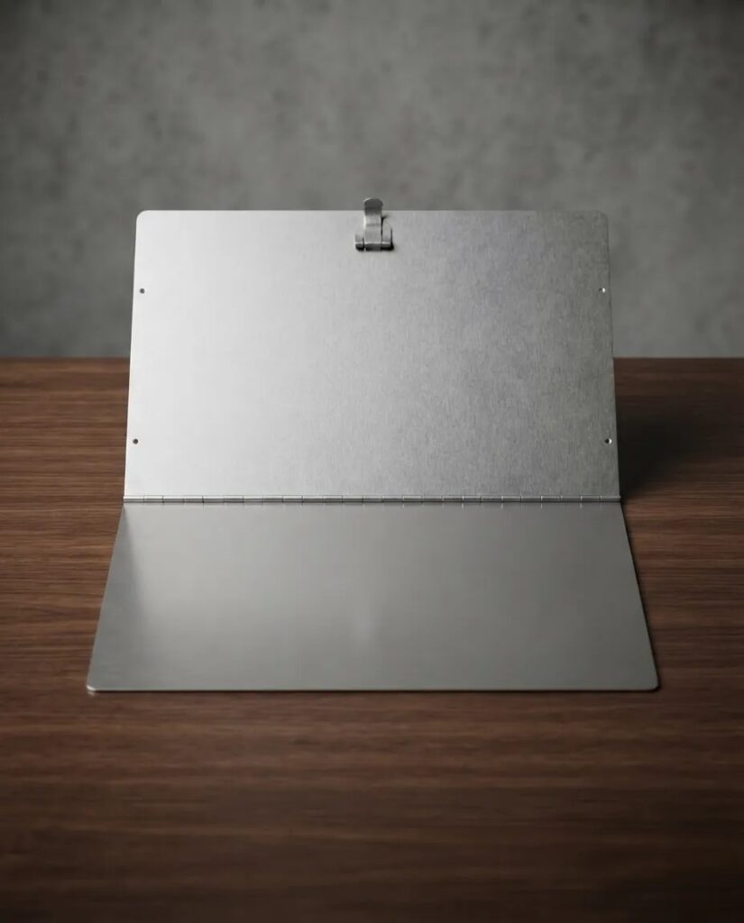 Porta documentos de aluminio - Aluminio, 31 cm de ancho x 22 cm de largo J. J. Keller